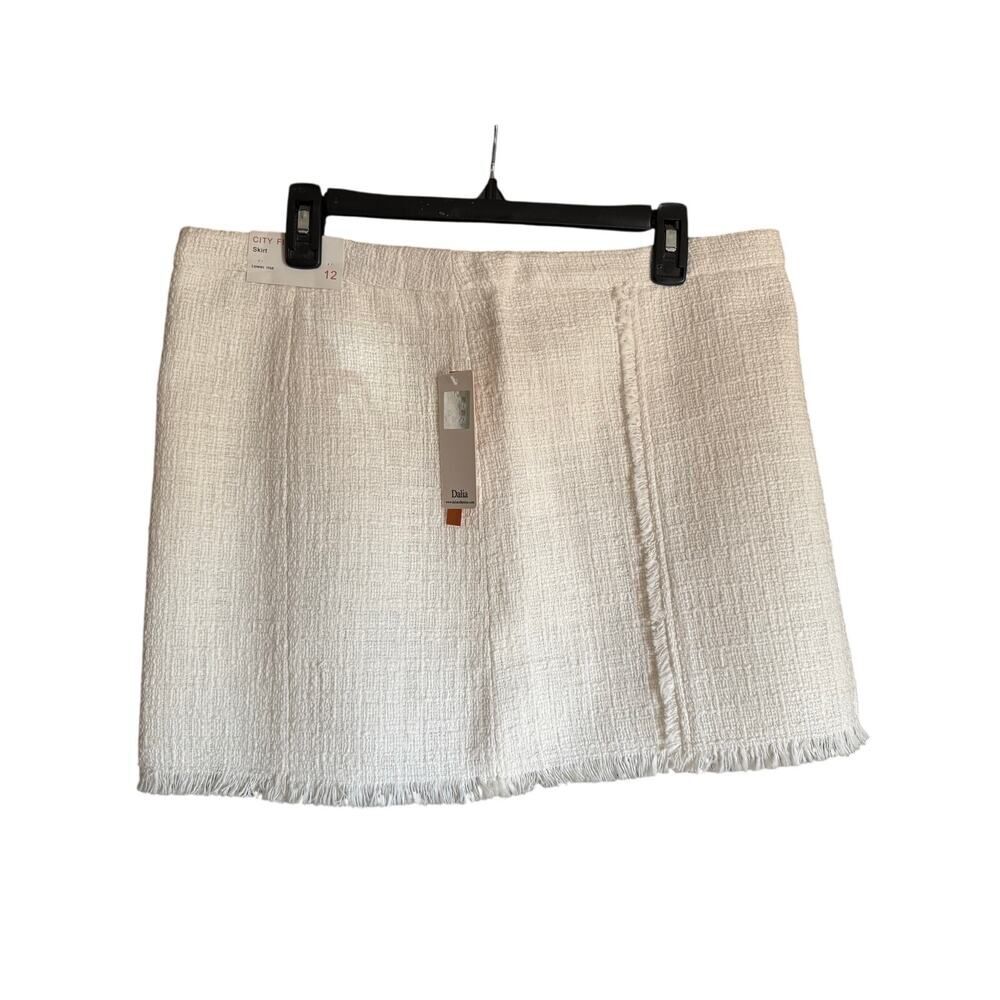 NWT Dalia Collection City Fit White Cotton Skirt Size 12- Fringe Edges